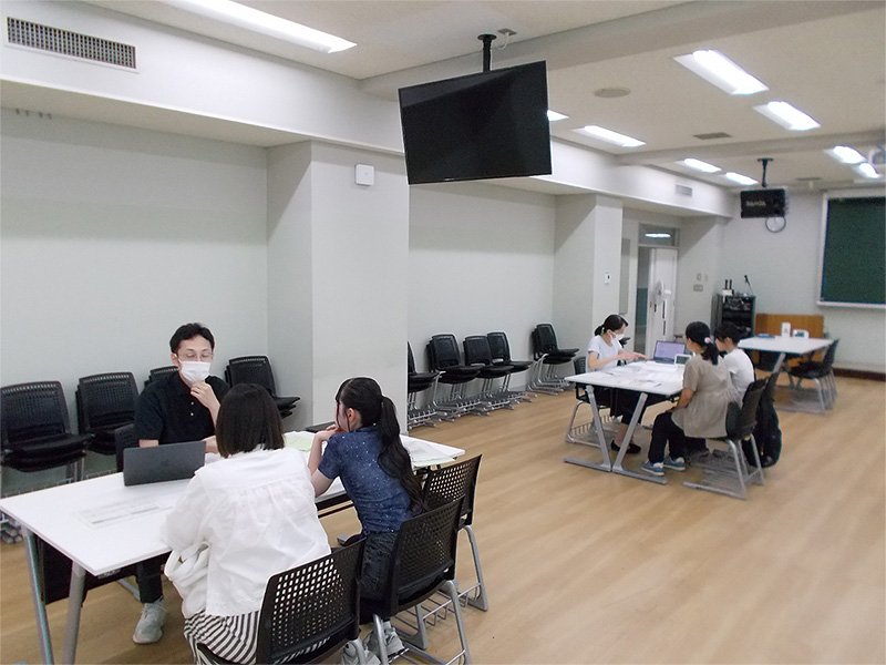 教職員個別相談の様子